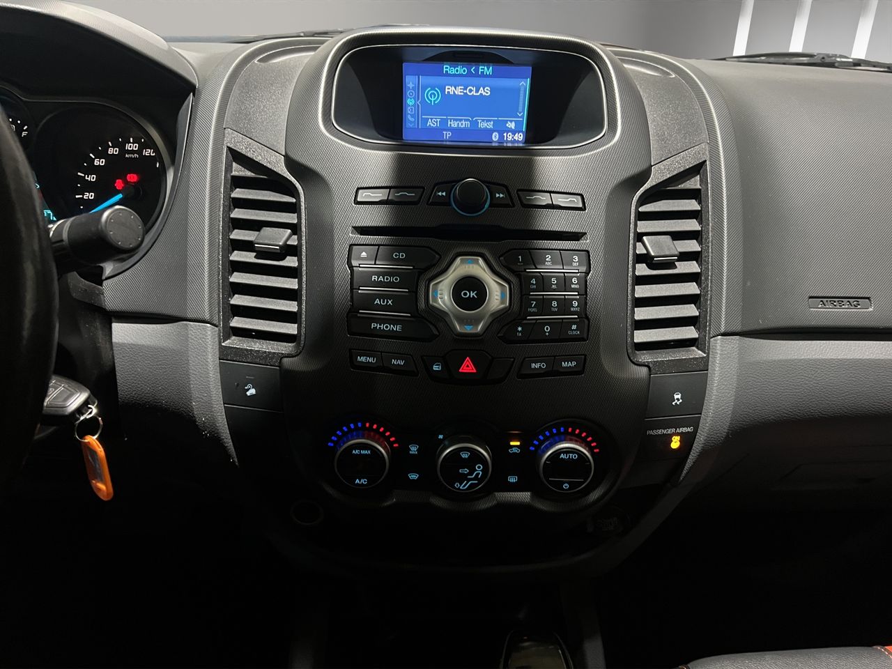 Ford Ranger 3.2 TDCI WILDTRAK - Foto 18