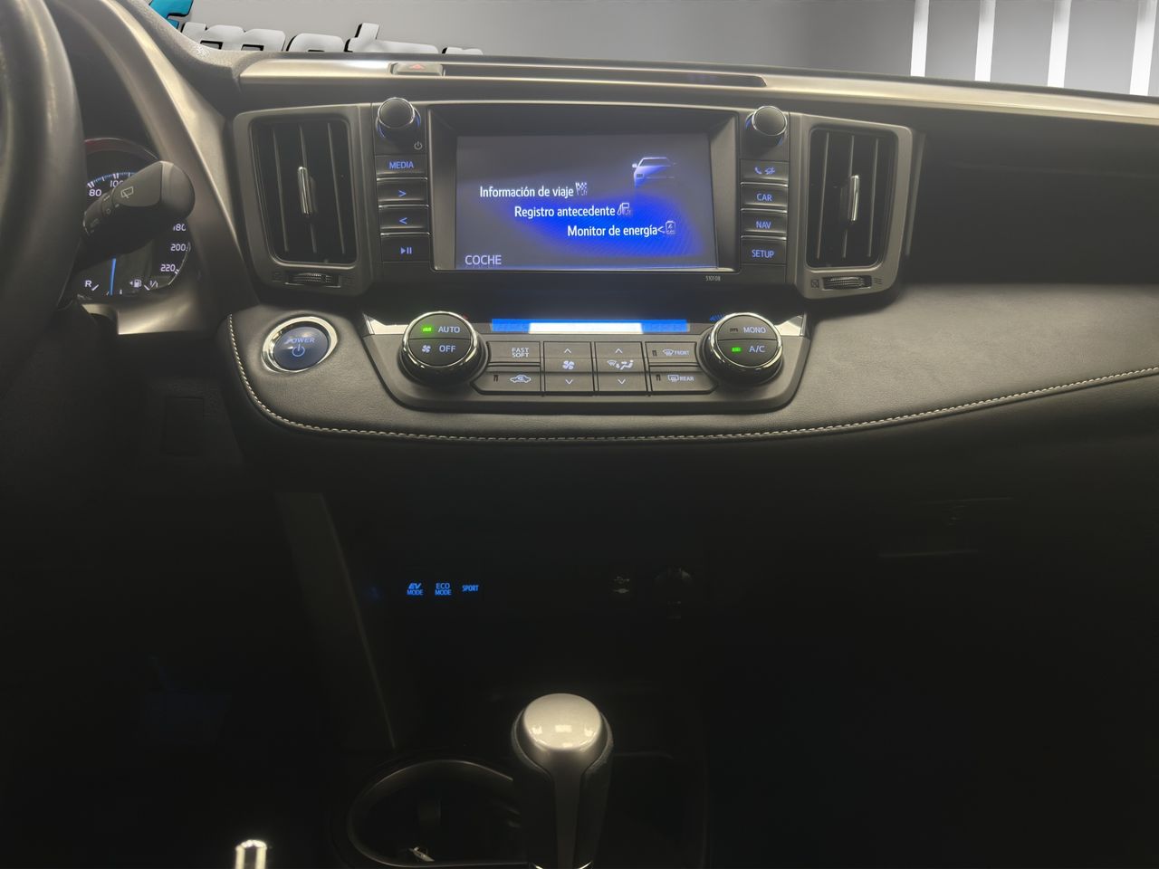 Toyota Rav4 2.5l hybrid 2WD Advance - Foto 16