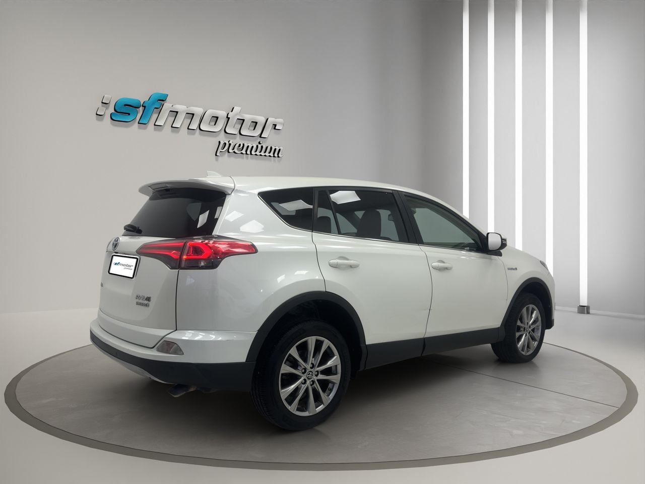 Toyota Rav4 2.5l hybrid 2WD Advance - Foto 7