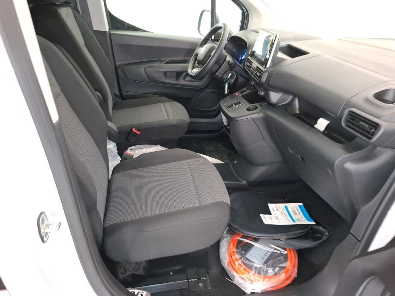 Citroën Berlingo Talla M e-Berlingo 50 kWh FEEL - Foto 8