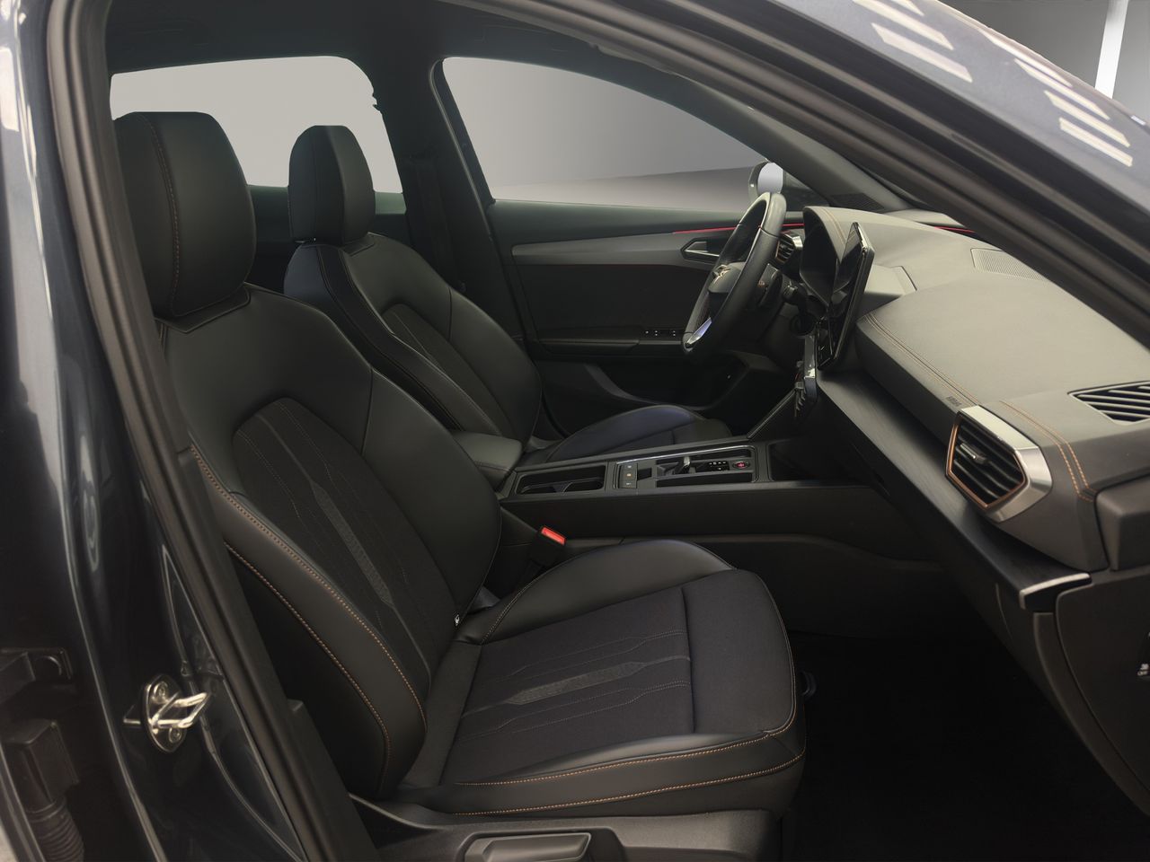 Cupra Formentor 1.4 e-Hybrid 150kW (204 CV) DSG - Foto 18