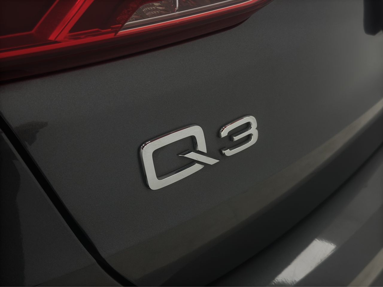 Audi Q3 45 TFSI e 180kW S tronic Black Line - Foto 39