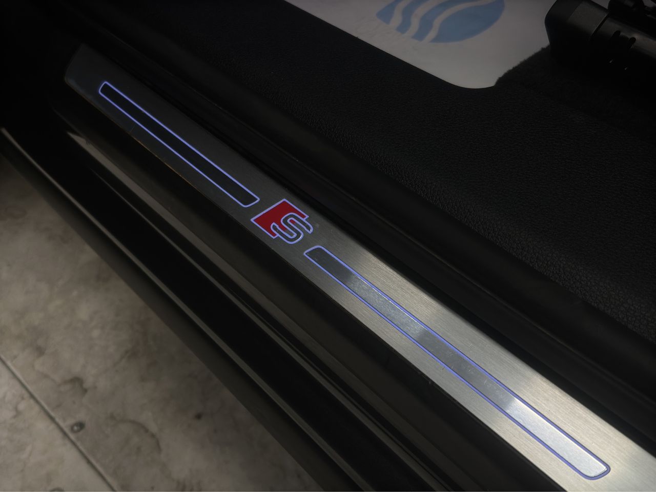 Audi Q3 45 TFSI e 180kW S tronic Black Line - Foto 40