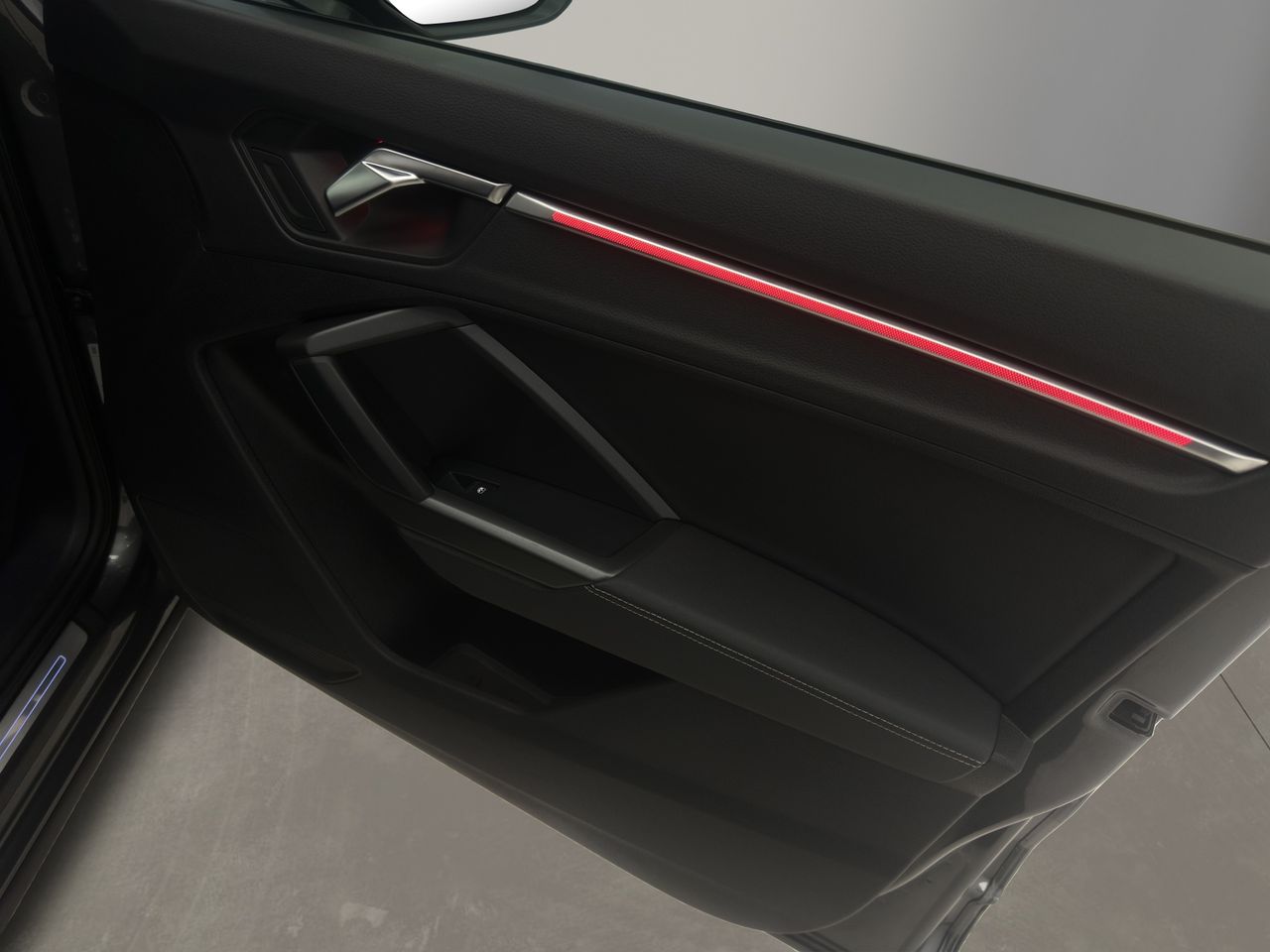 Audi Q3 45 TFSI e 180kW S tronic Black Line - Foto 18