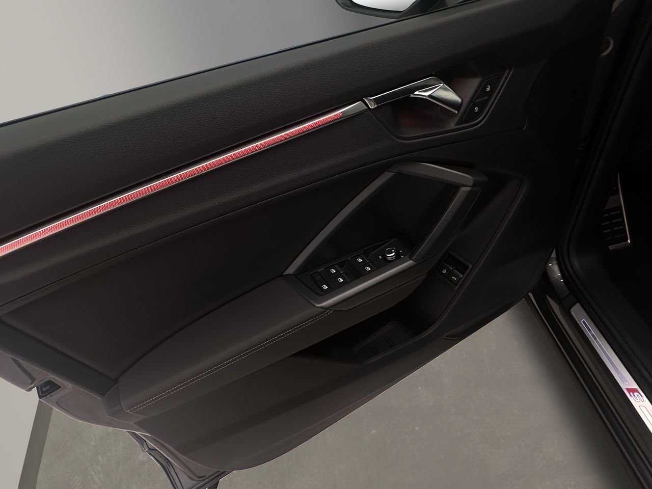 Audi Q3 45 TFSI e 180kW S tronic Black Line - Foto 13