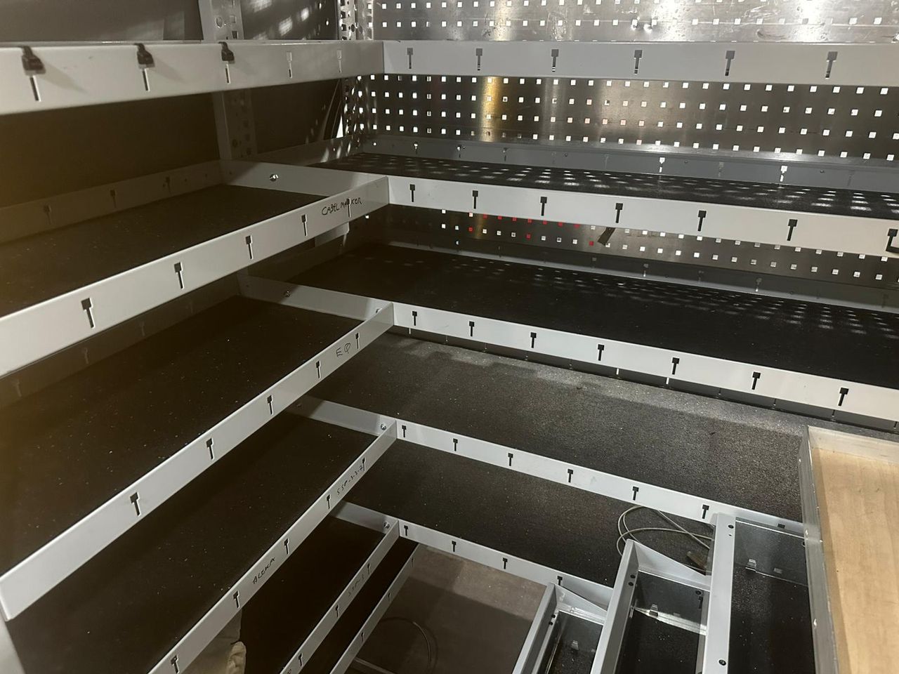 Ford Transit 350M 2.0TD 130PK 96KW M6 TREND 4D TALLER - Foto 17