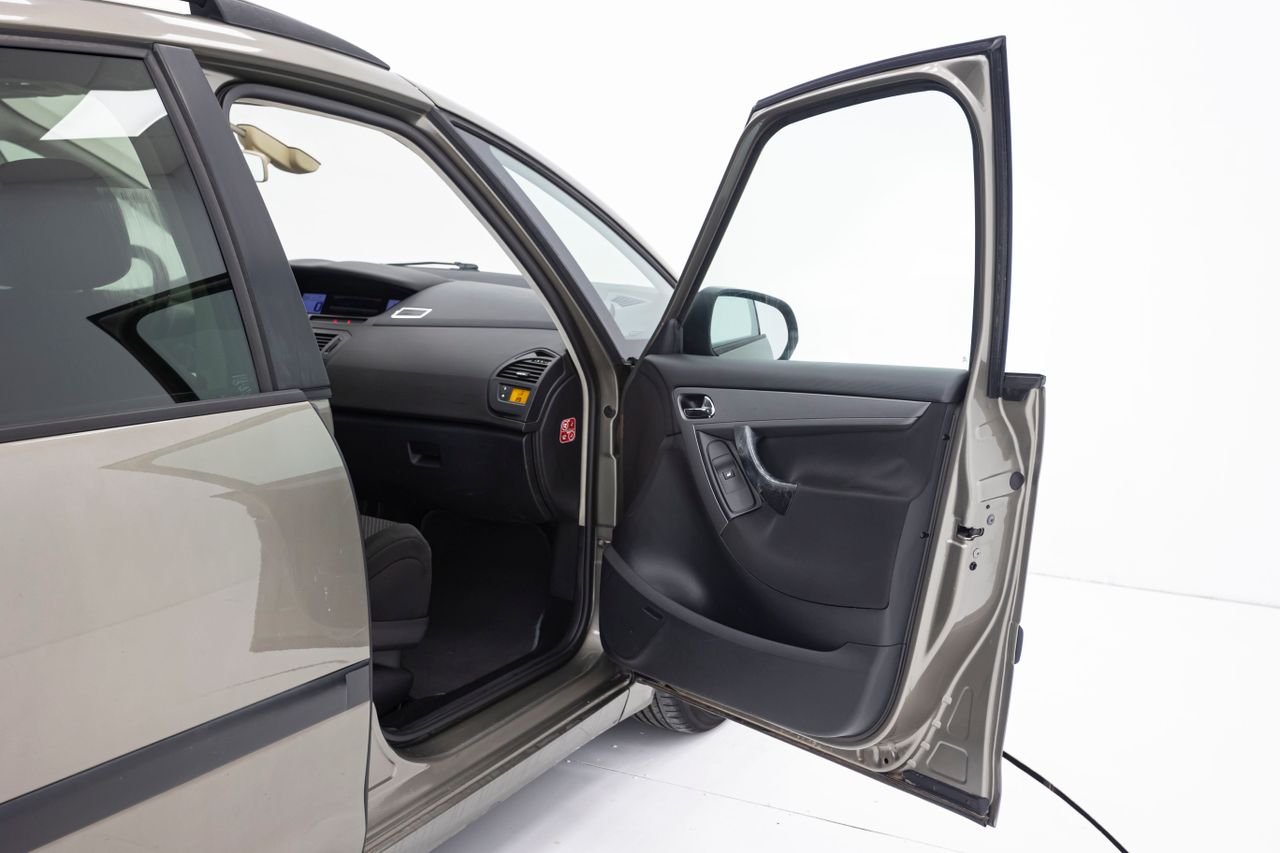 Citroën C4 PICASSO 1.6 HDI 109CV 7 PLAZAS - Foto 18