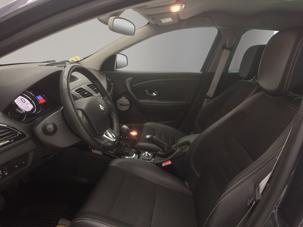 Renault Megane Sport Tourer Bose Energy dCi 130 S&S - Foto 10