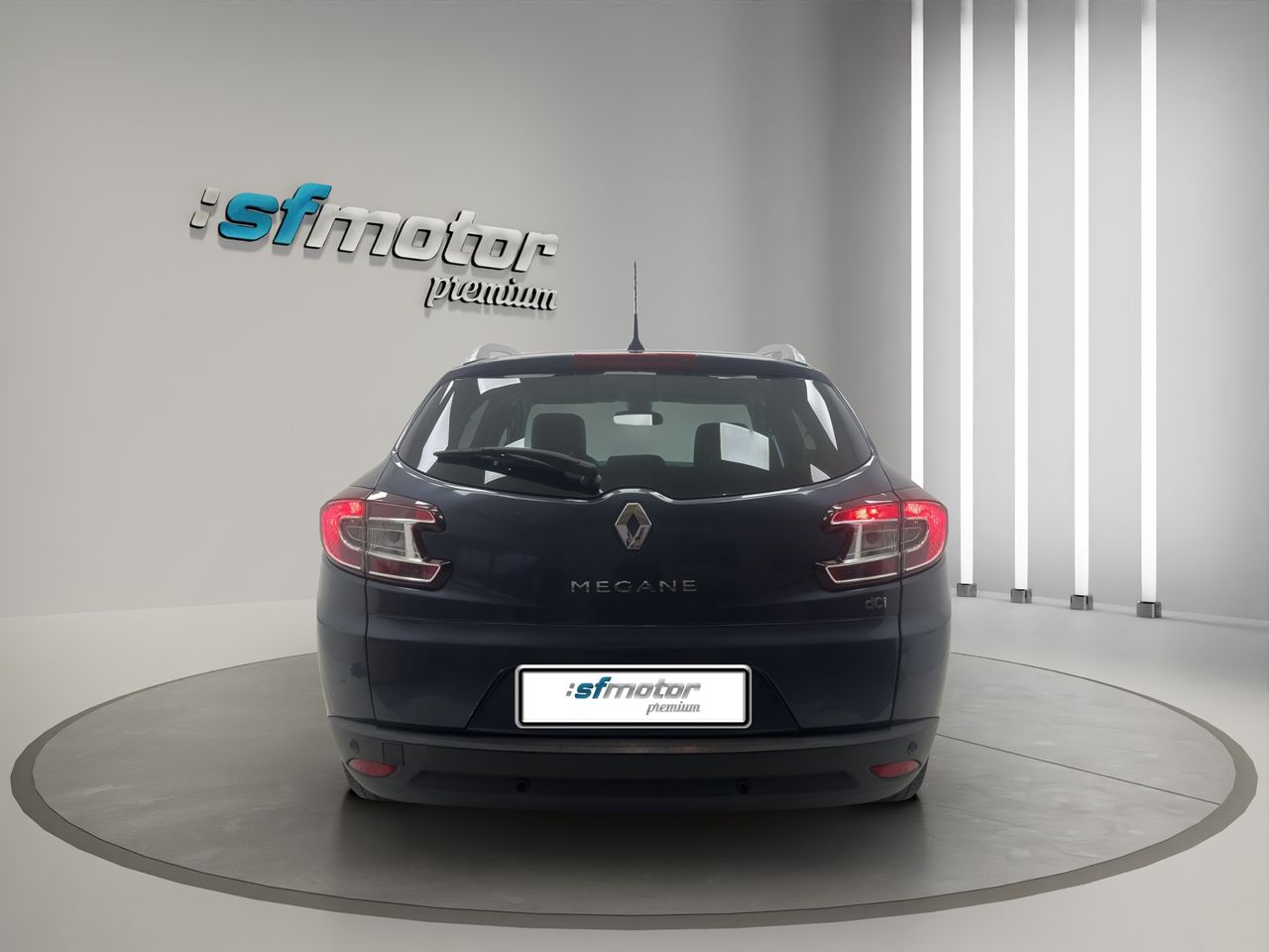 Renault Megane Sport Tourer Bose Energy dCi 130 S&S - Foto 6