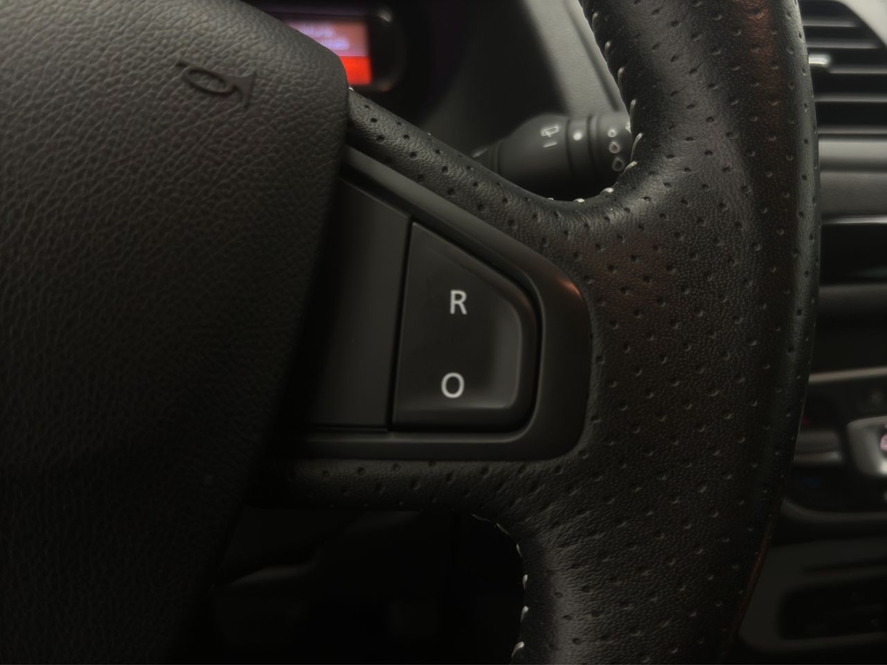 Renault Megane Sport Tourer Bose Energy dCi 130 S&S - Foto 23