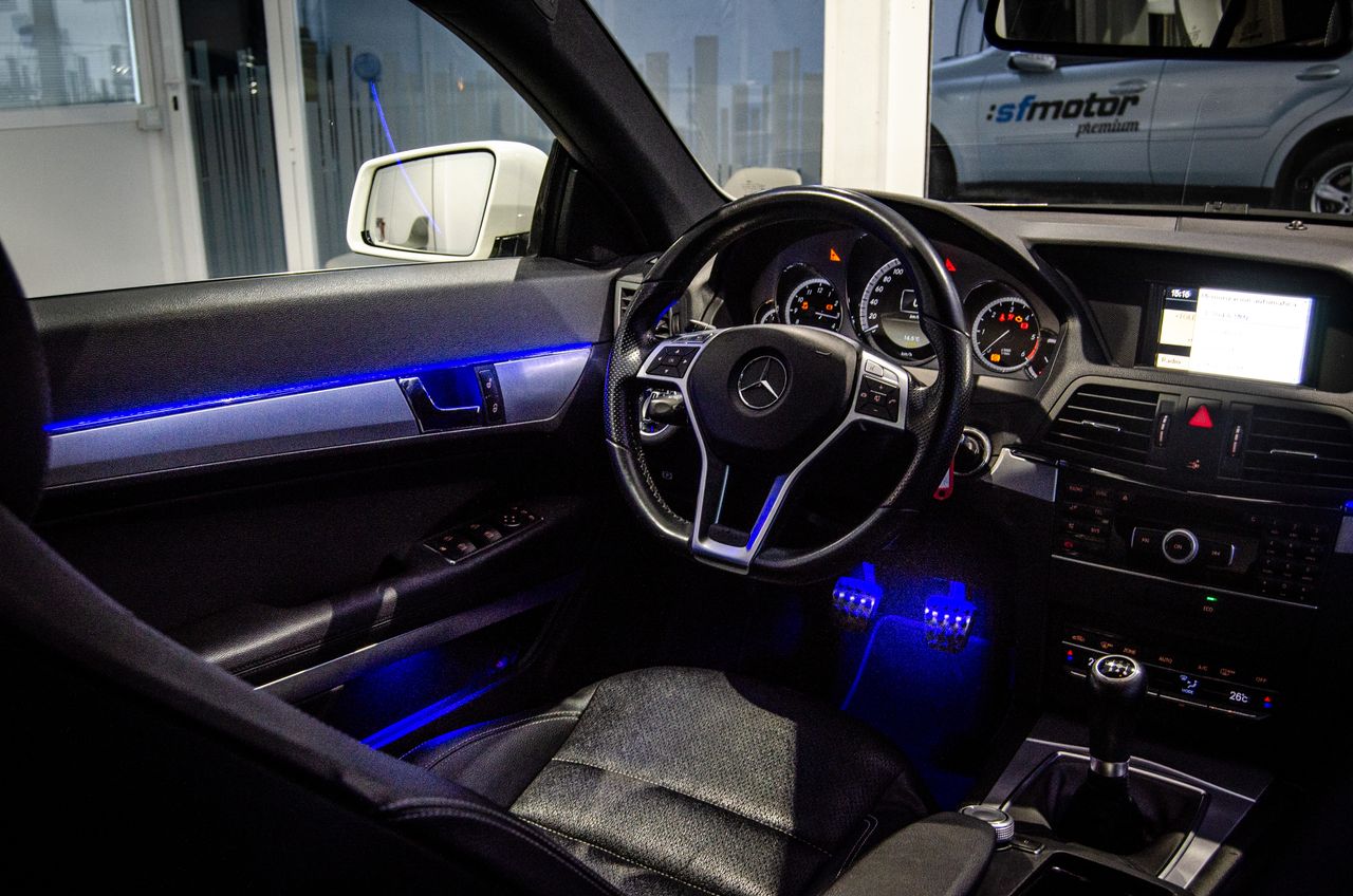 Mercedes Clase E Coupé E 220 CDI Blue Efficiency Avantg. - Foto 16