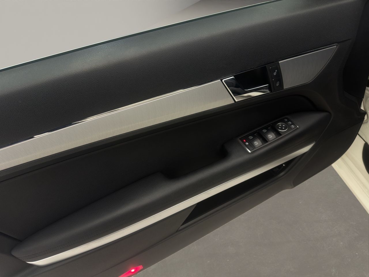 Mercedes Clase E Coupé E 220 CDI Blue Efficiency Avantg. - Foto 20