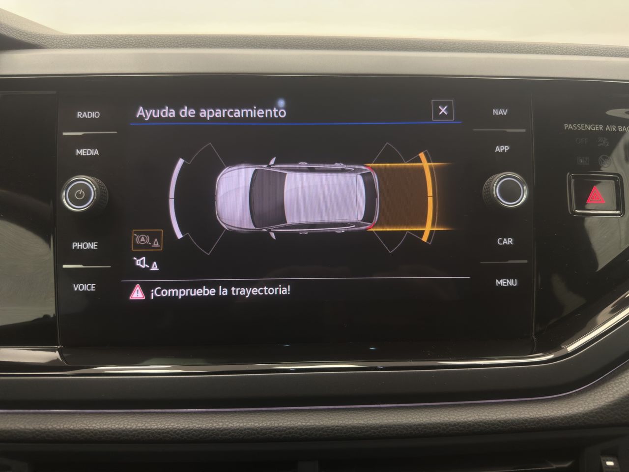 Volkswagen Polo R-Line 1.0 TSI 70kW (95CV) - Foto 33