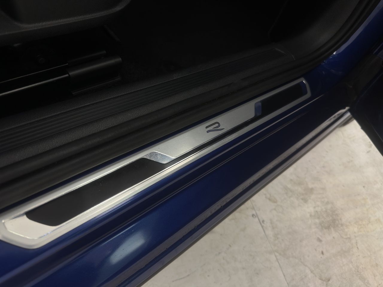 Volkswagen Polo R-Line 1.0 TSI 70kW (95CV) - Foto 39