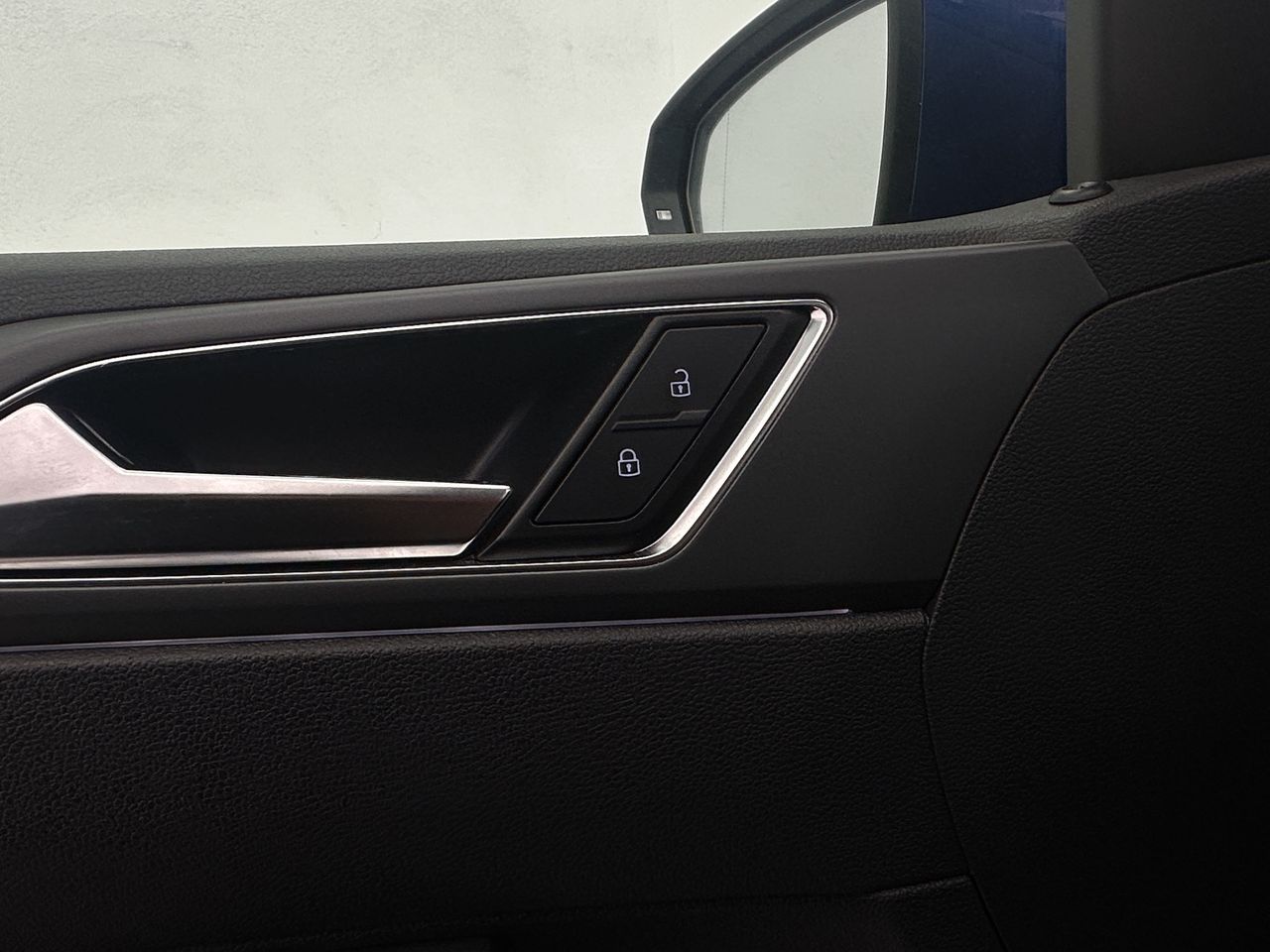 Volkswagen Polo R-Line 1.0 TSI 70kW (95CV) - Foto 36