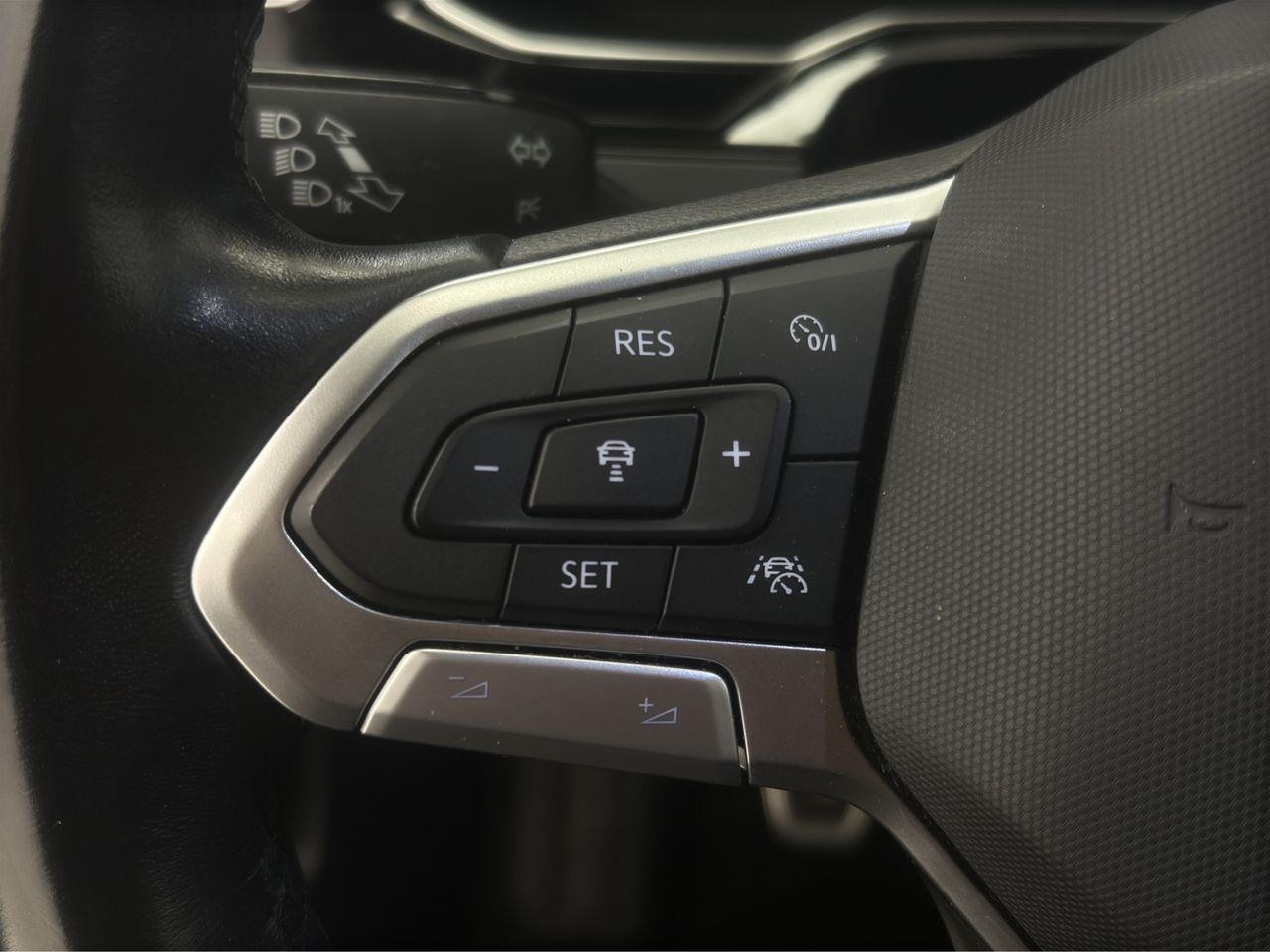 Volkswagen Polo R-Line 1.0 TSI 70kW (95CV) - Foto 23