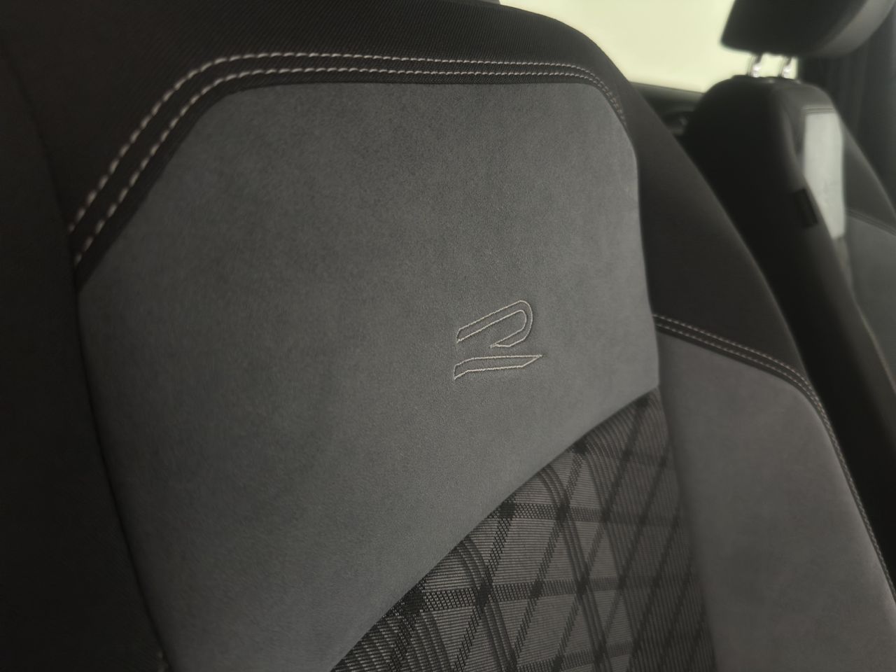 Volkswagen Polo R-Line 1.0 TSI 70kW (95CV) - Foto 40