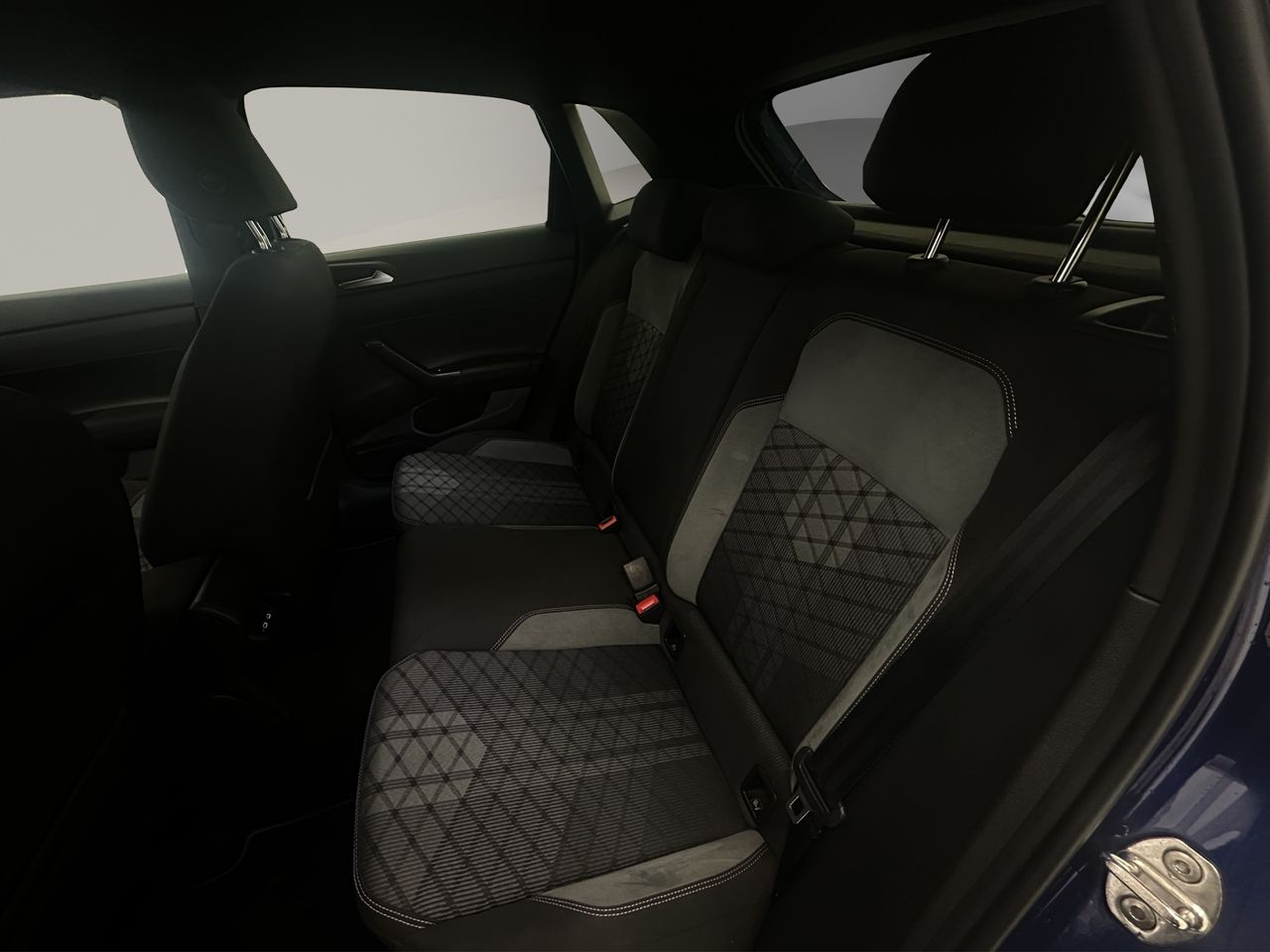 Volkswagen Polo R-Line 1.0 TSI 70kW (95CV) - Foto 13