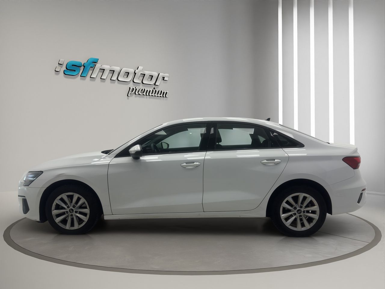 Audi A3 Sedan 30 TFSI 81kW (110CV) S tronic - Foto 4