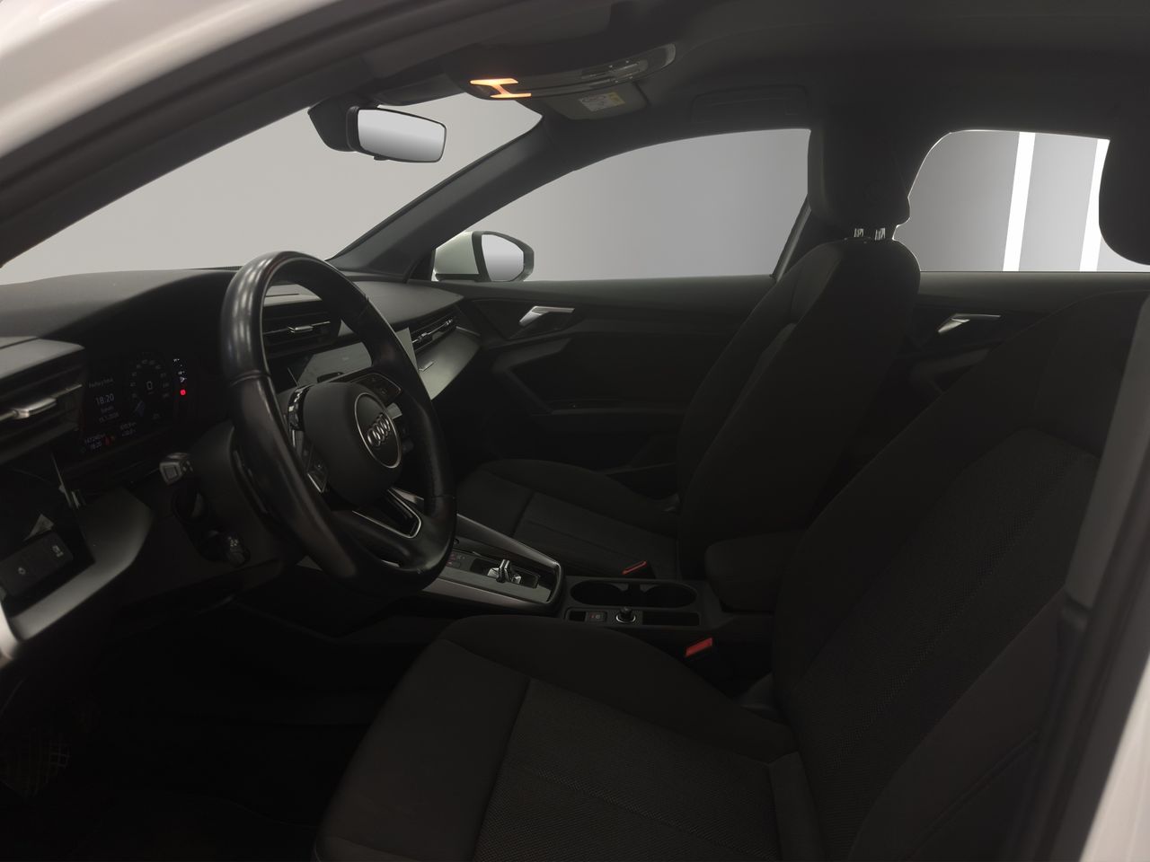 Audi A3 Sedan 30 TFSI 81kW (110CV) S tronic - Foto 10