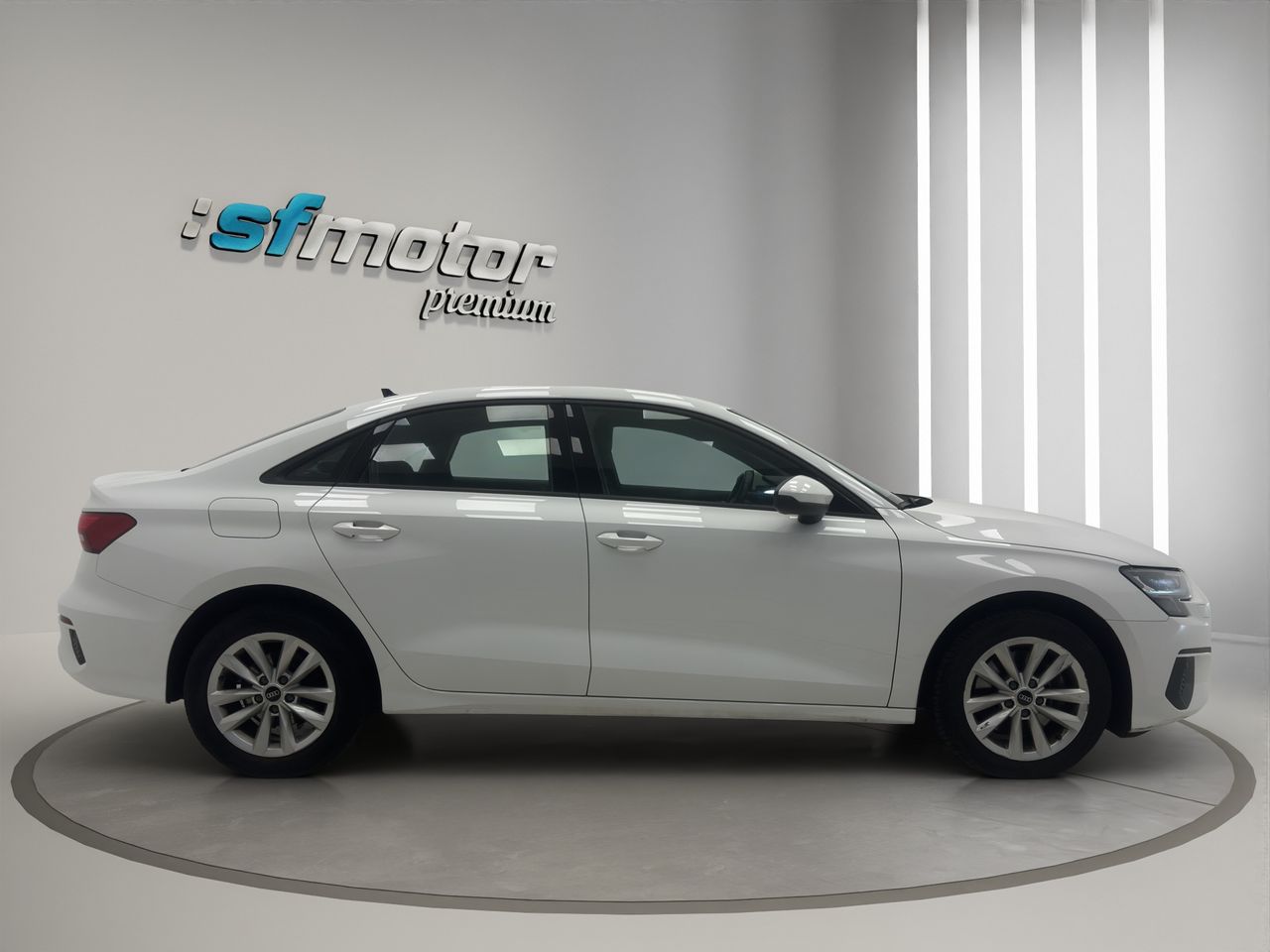 Audi A3 Sedan 30 TFSI 81kW (110CV) S tronic - Foto 8