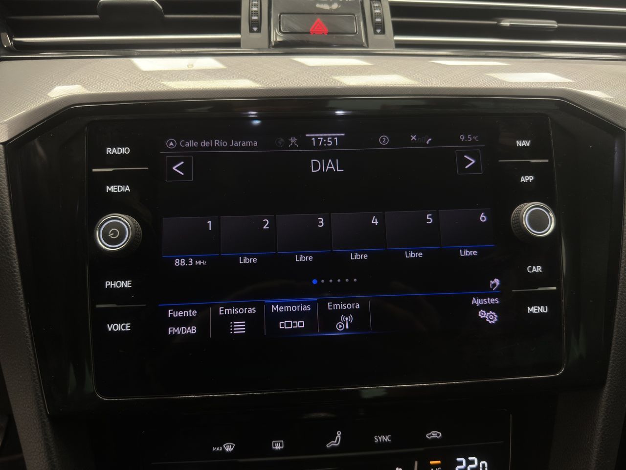 Volkswagen Passat Business 2.0 TDI 110kW (150CV) - Foto 24