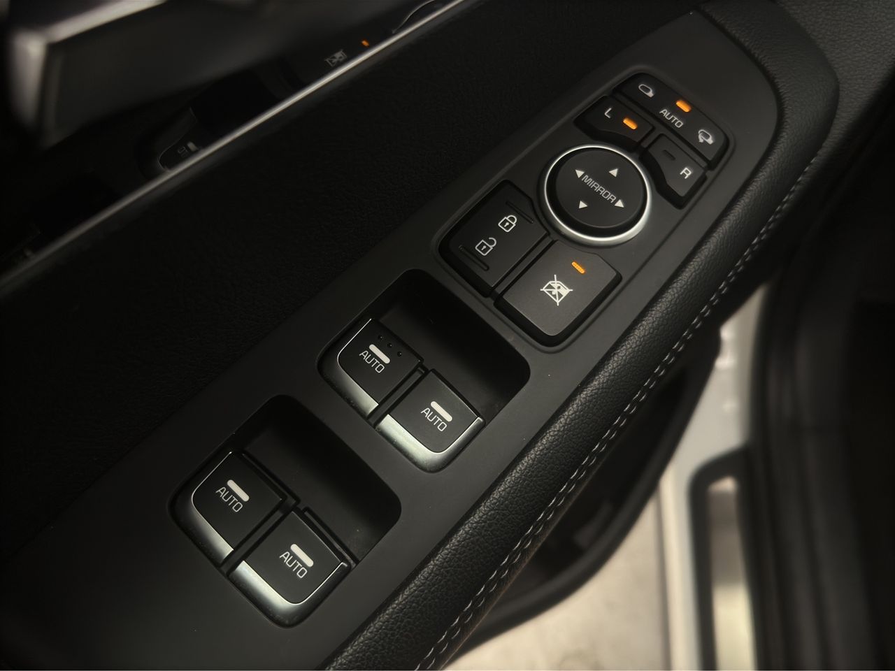 Kia Sorento 2.2 CRDi Emotion Auto 4x4 - Foto 36