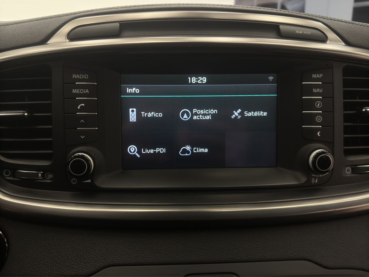 Kia Sorento 2.2 CRDi Emotion Auto 4x4 - Foto 32