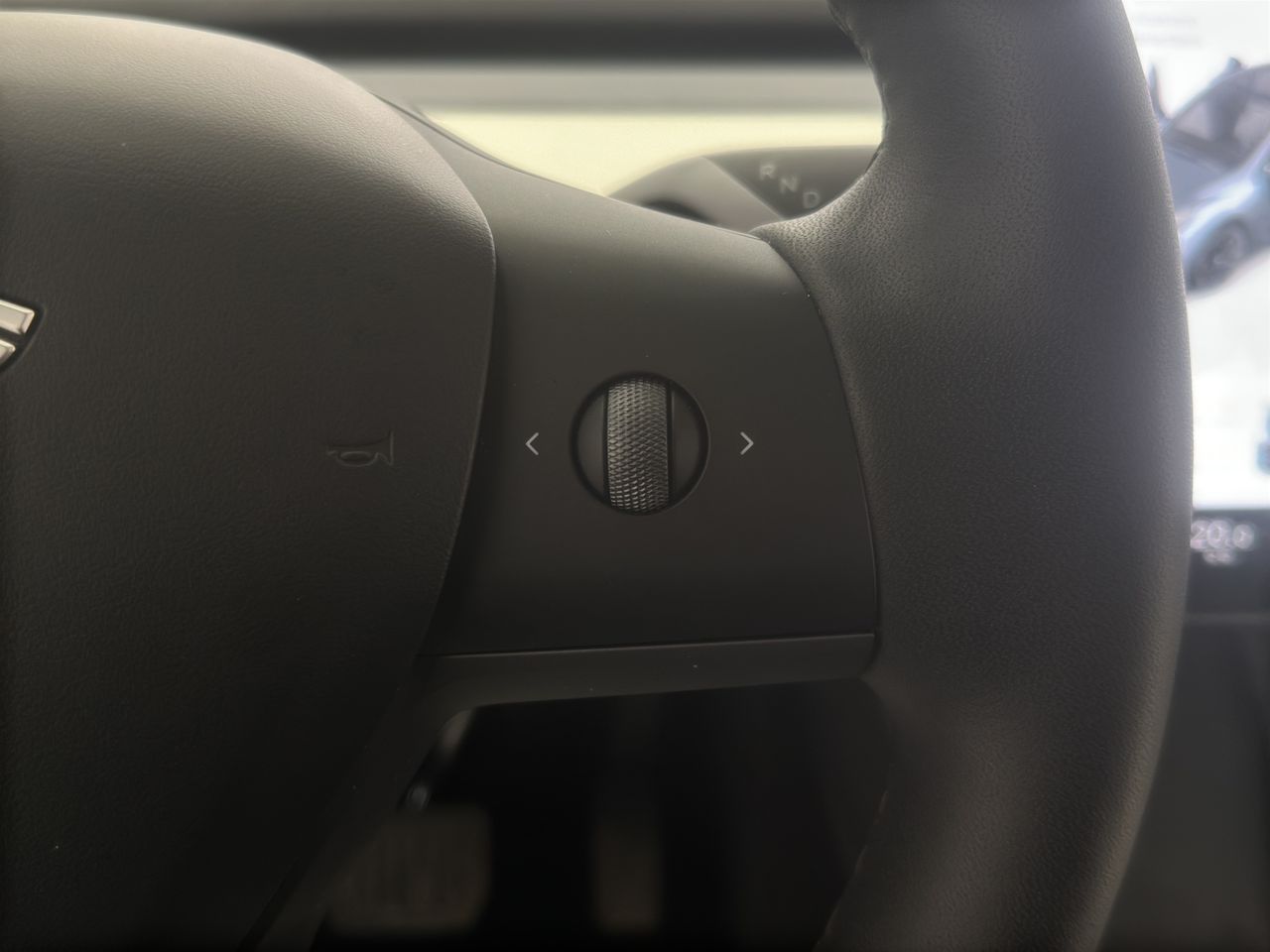 Tesla Model Y Gran Autonomía 4WD - Foto 24