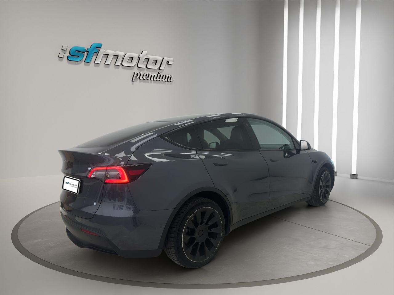 Tesla Model Y Gran Autonomía 4WD - Foto 7