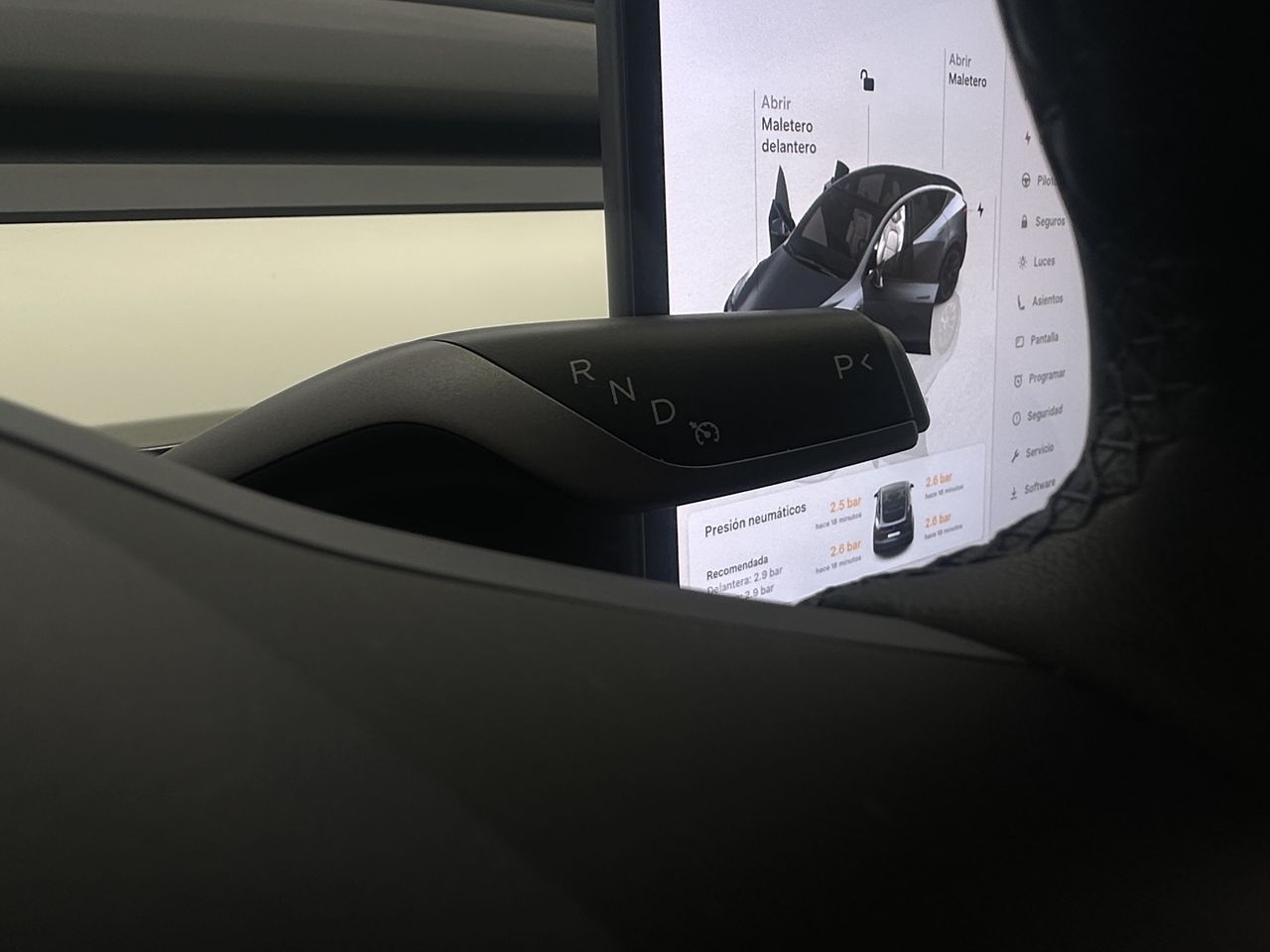 Tesla Model Y Gran Autonomía 4WD - Foto 22