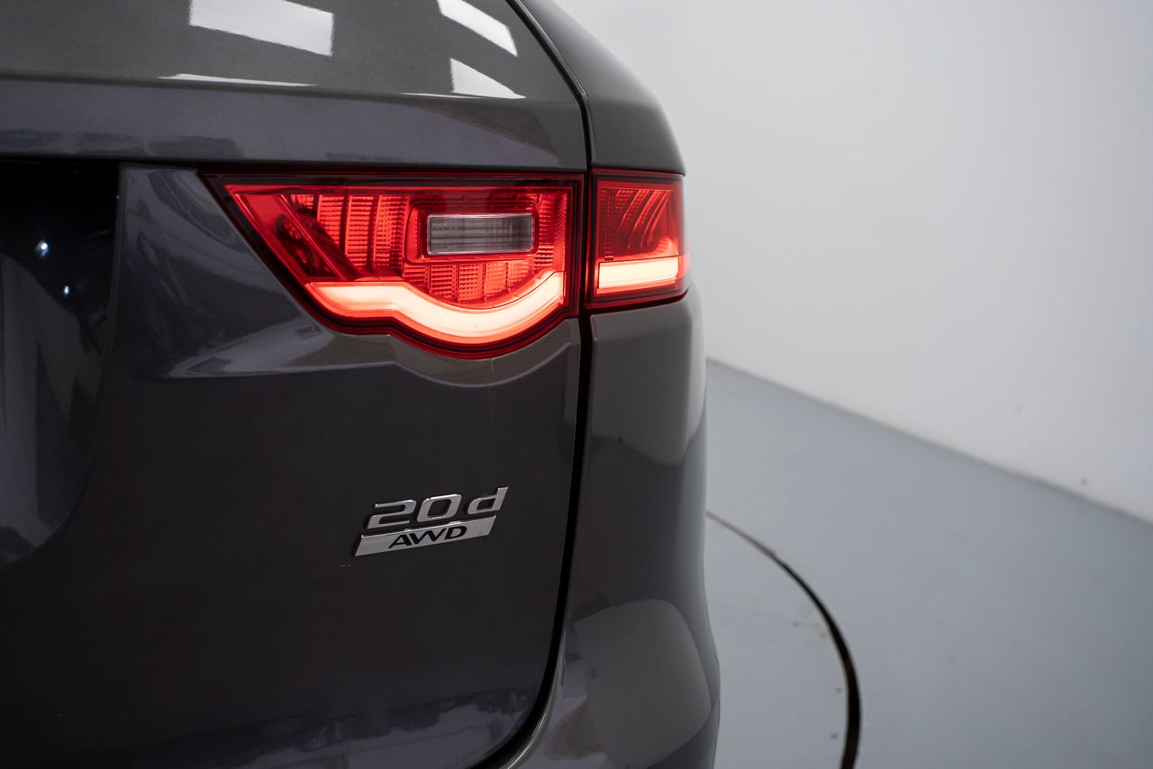 Jaguar F-Pace 2.0L i4D 132kW Prestige Auto - Foto 18