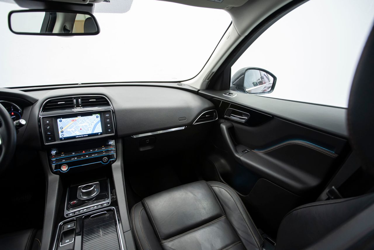 Jaguar F-Pace 2.0L i4D 132kW Prestige Auto - Foto 27