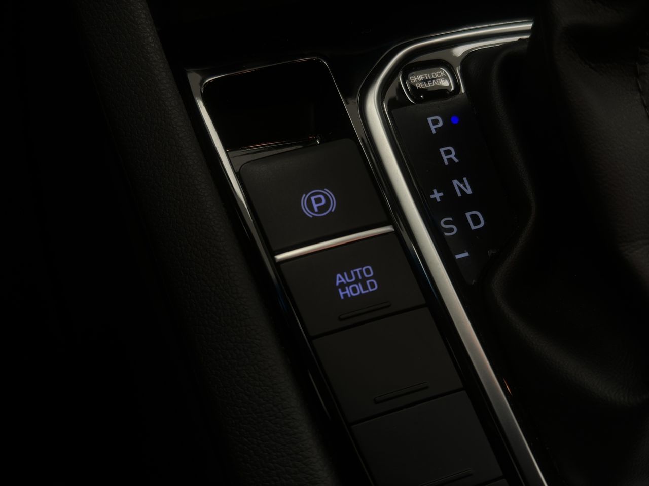 Hyundai IONIQ 1.6 GDI HEV Tecno DCT - Foto 27