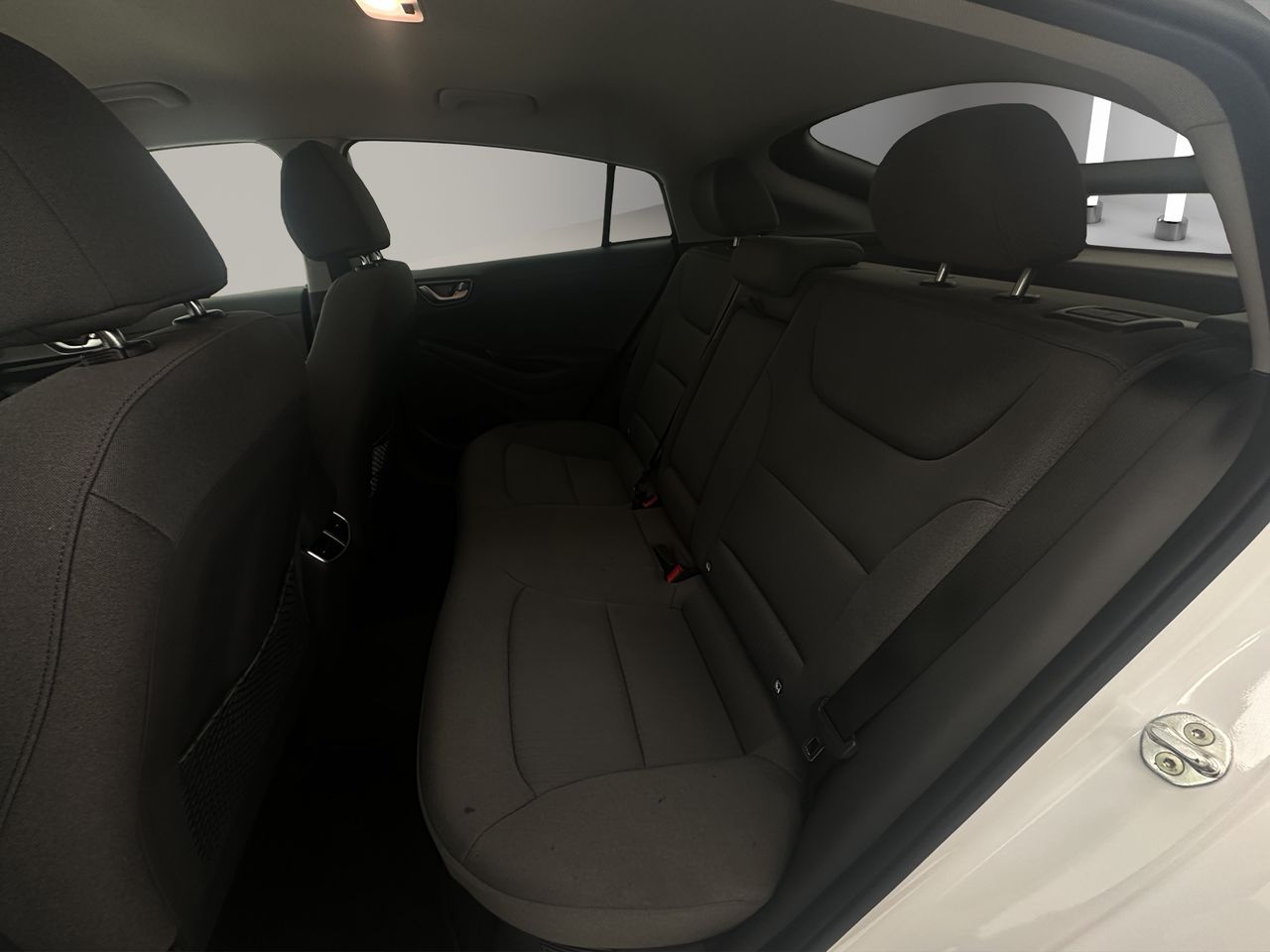 Hyundai IONIQ 1.6 GDI HEV Tecno DCT - Foto 13