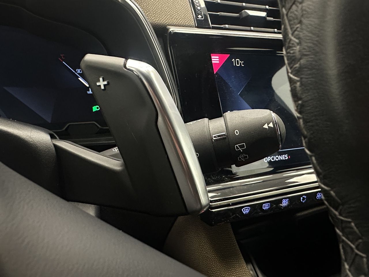 DS DS 7 Crossback BlueHDi DE 96kW (130CV) Auto. CHIC - Foto 24