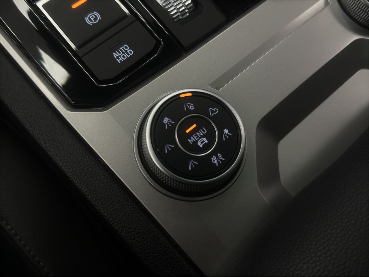 Volkswagen Touareg Hybrid 3.0 TSI 380 CV Tiptronic 8 vel. - Foto 29