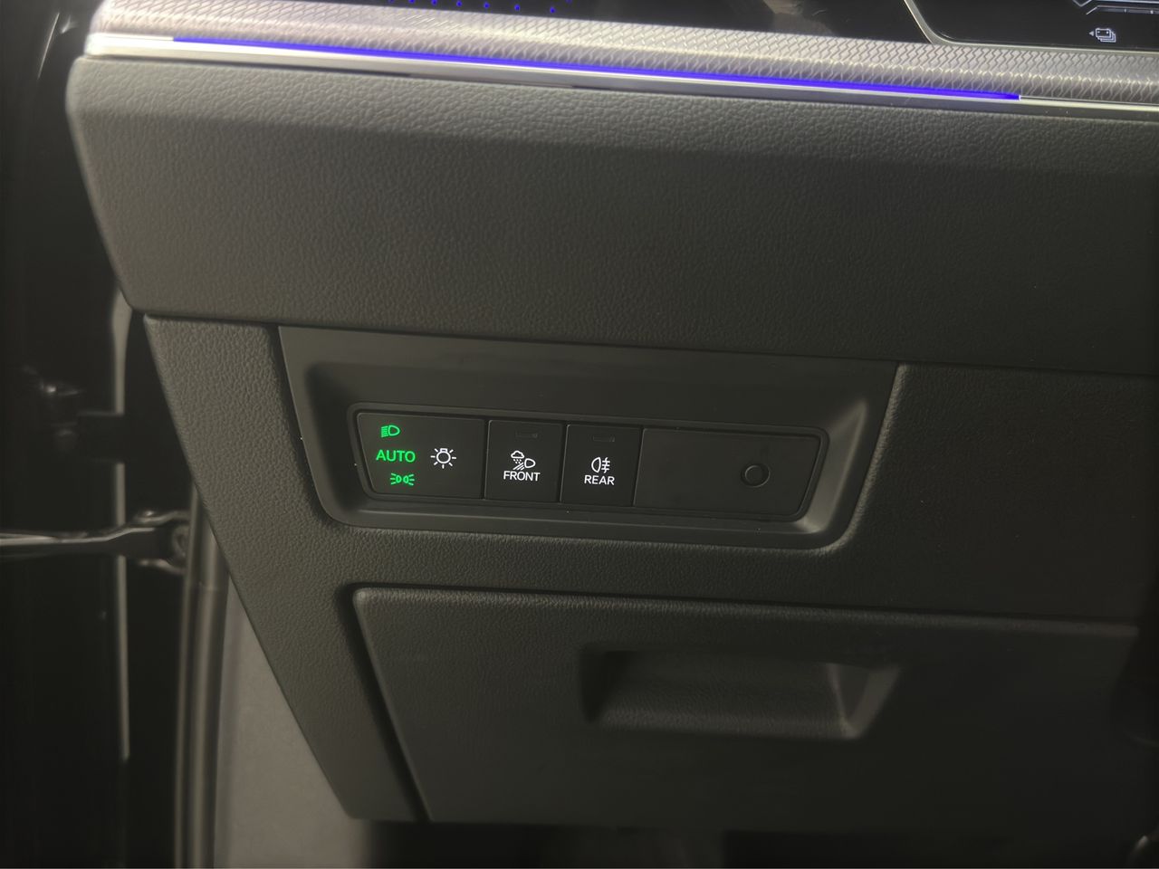 Volkswagen Touareg Hybrid 3.0 TSI 380 CV Tiptronic 8 vel. - Foto 31