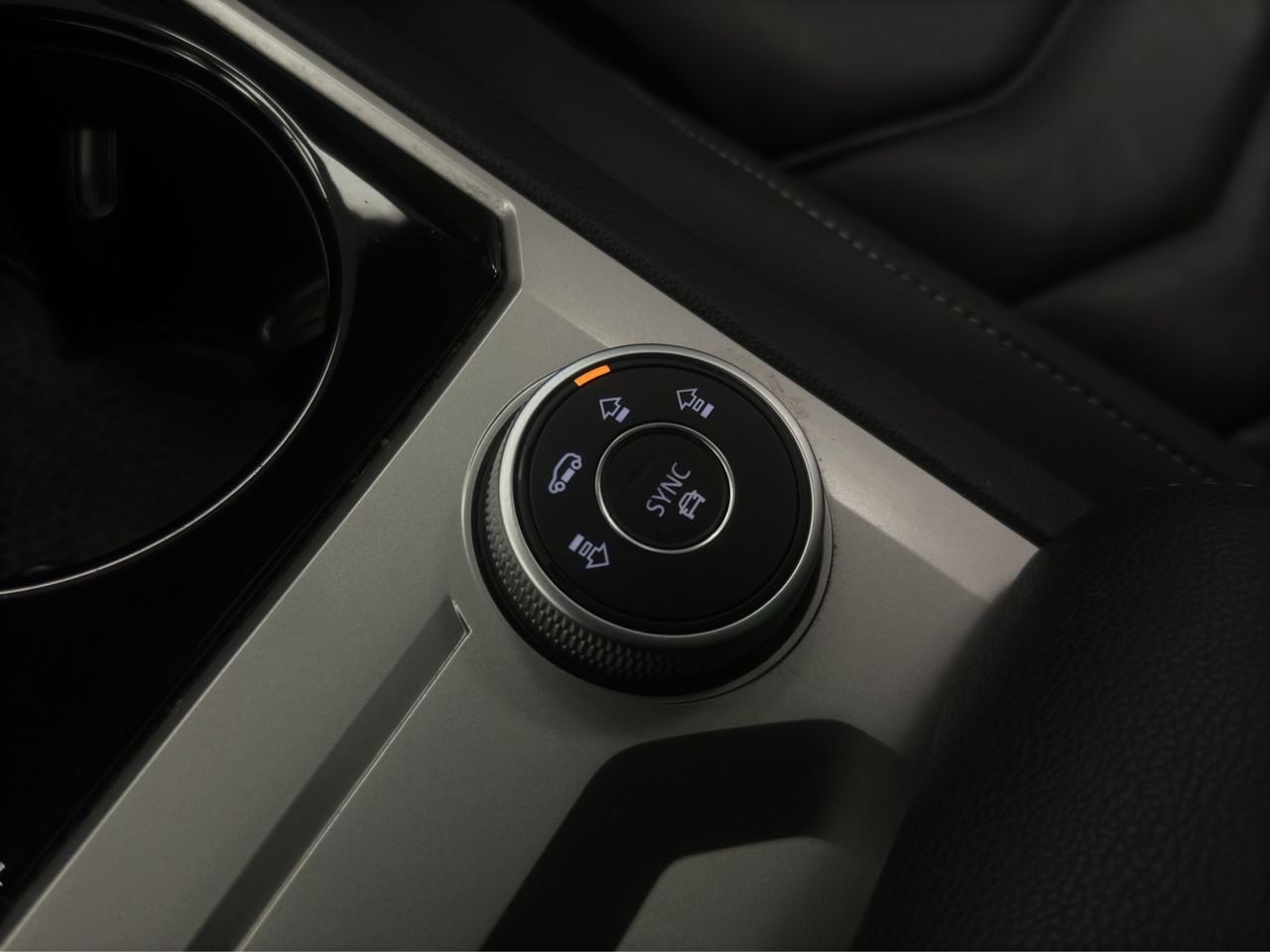 Volkswagen Touareg Hybrid 3.0 TSI 380 CV Tiptronic 8 vel. - Foto 28