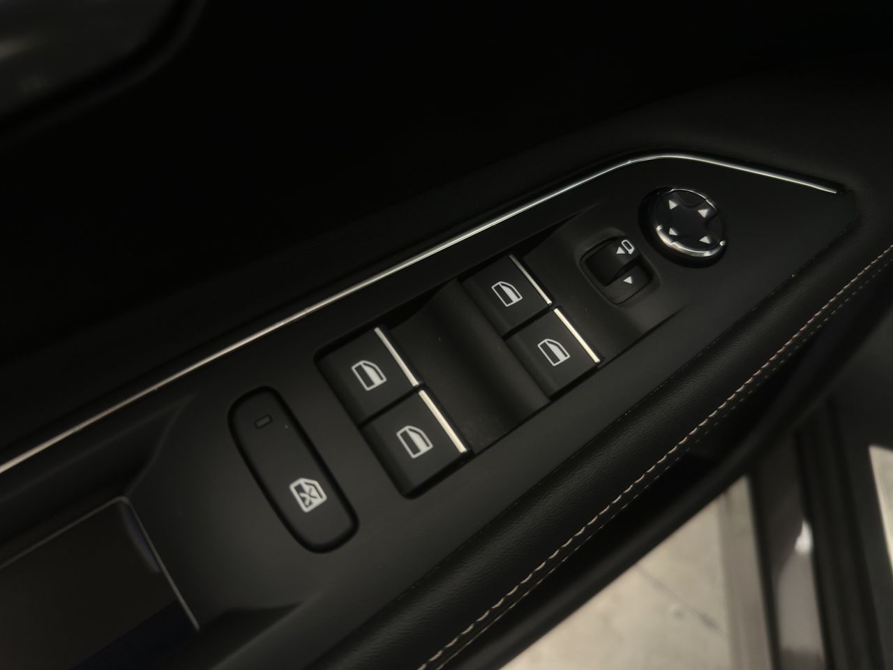 Peugeot 3008 1.5 BlueHDi 96kW (130CV) S&S GT - Foto 37