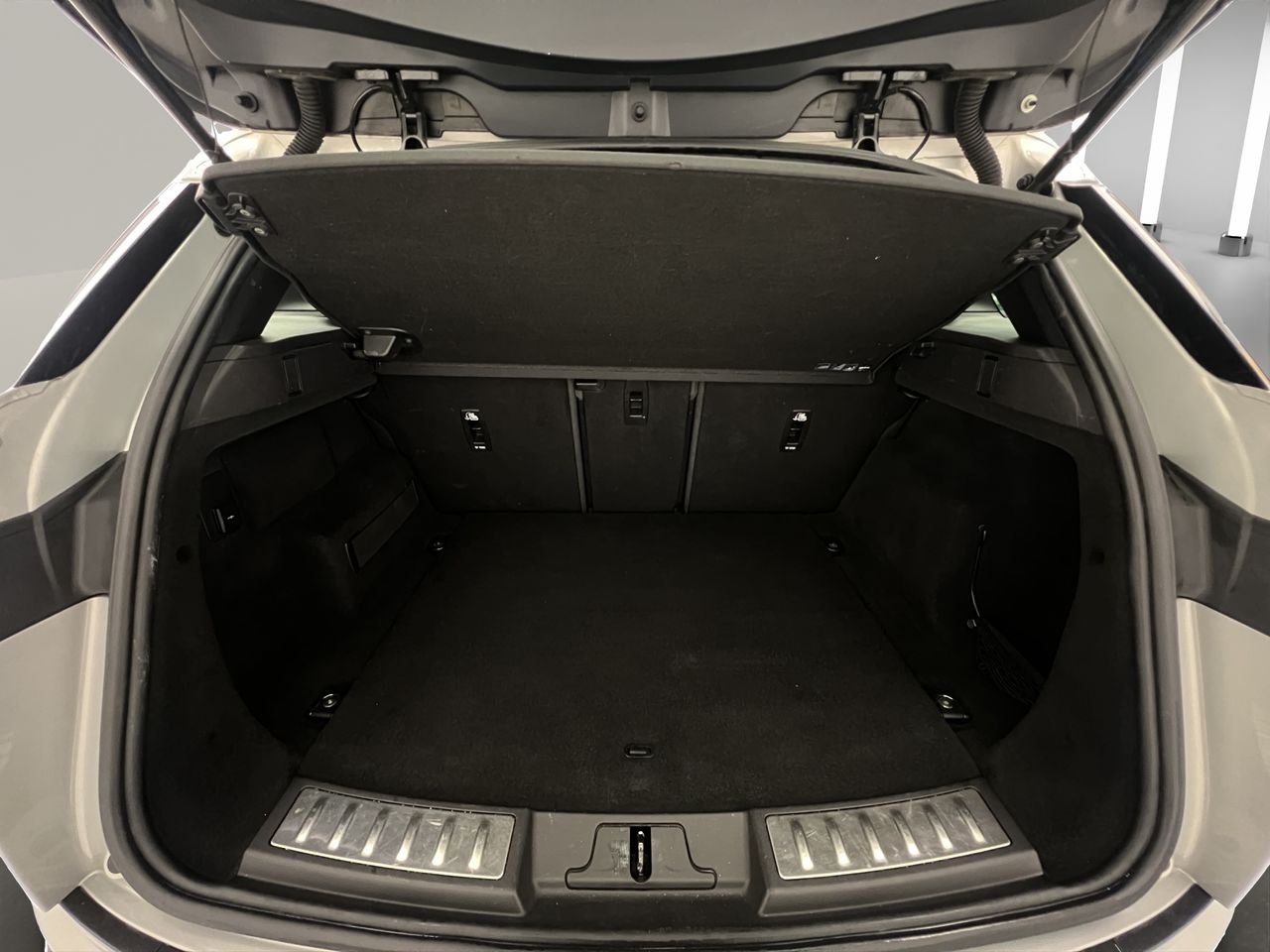 Land-Rover Range Rover Evoque 2.0 D163 R-Dynamic AUTO 4WD MHEV - Foto 21