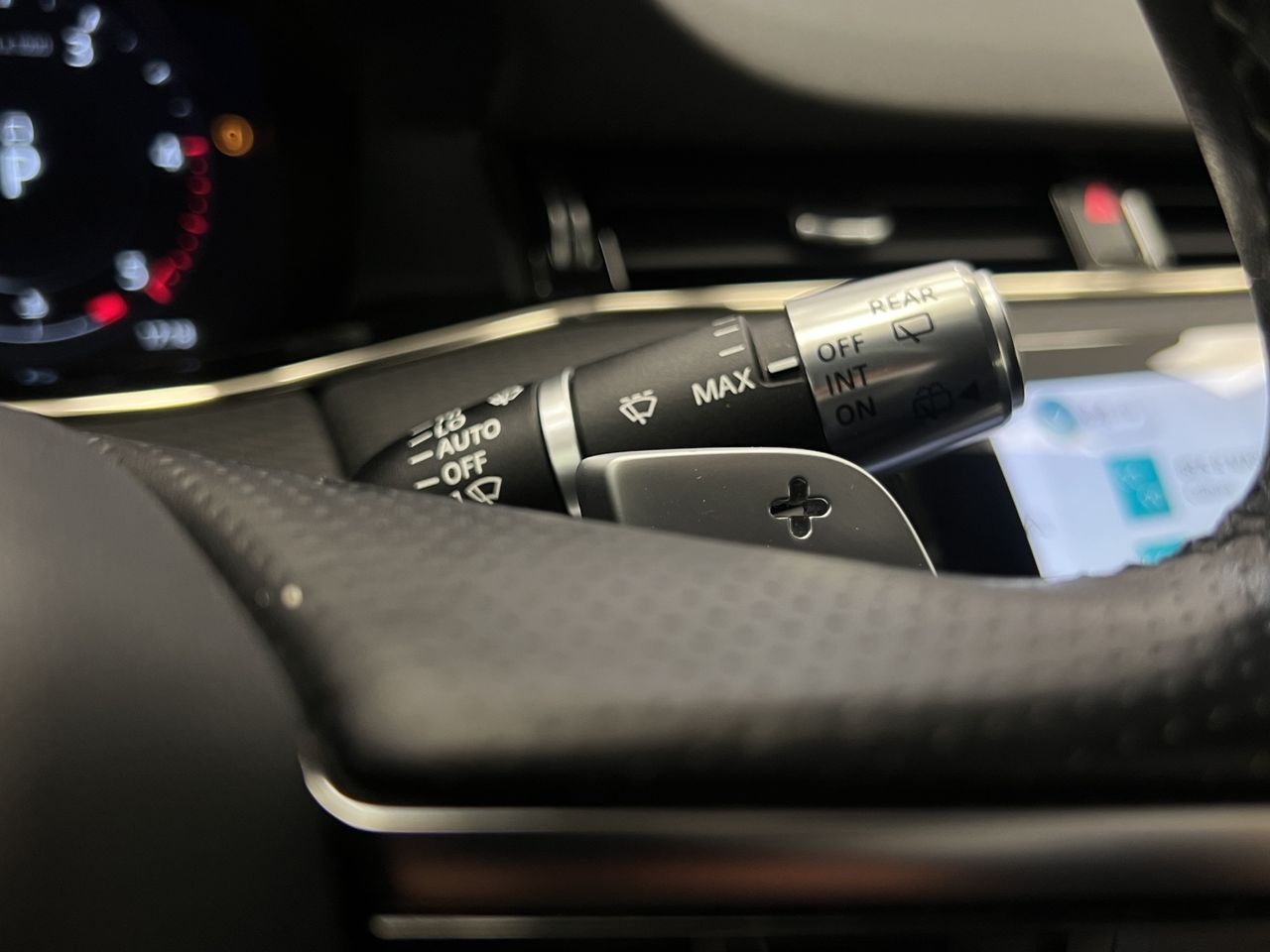 Land-Rover Range Rover Evoque 2.0 D163 R-Dynamic AUTO 4WD MHEV - Foto 24