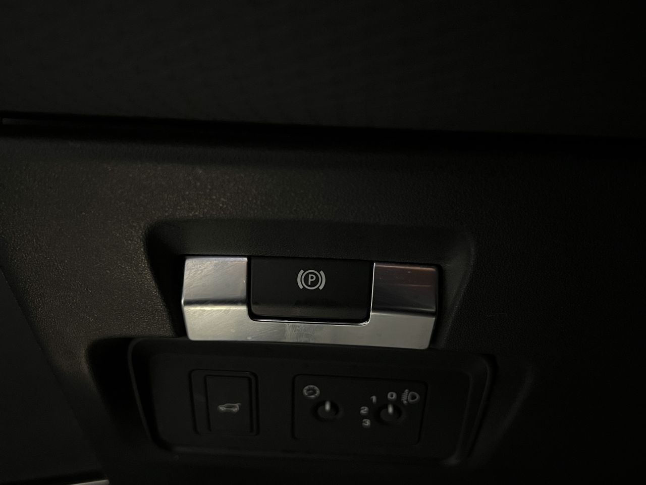 Land-Rover Range Rover Evoque 2.0 D163 R-Dynamic AUTO 4WD MHEV - Foto 40