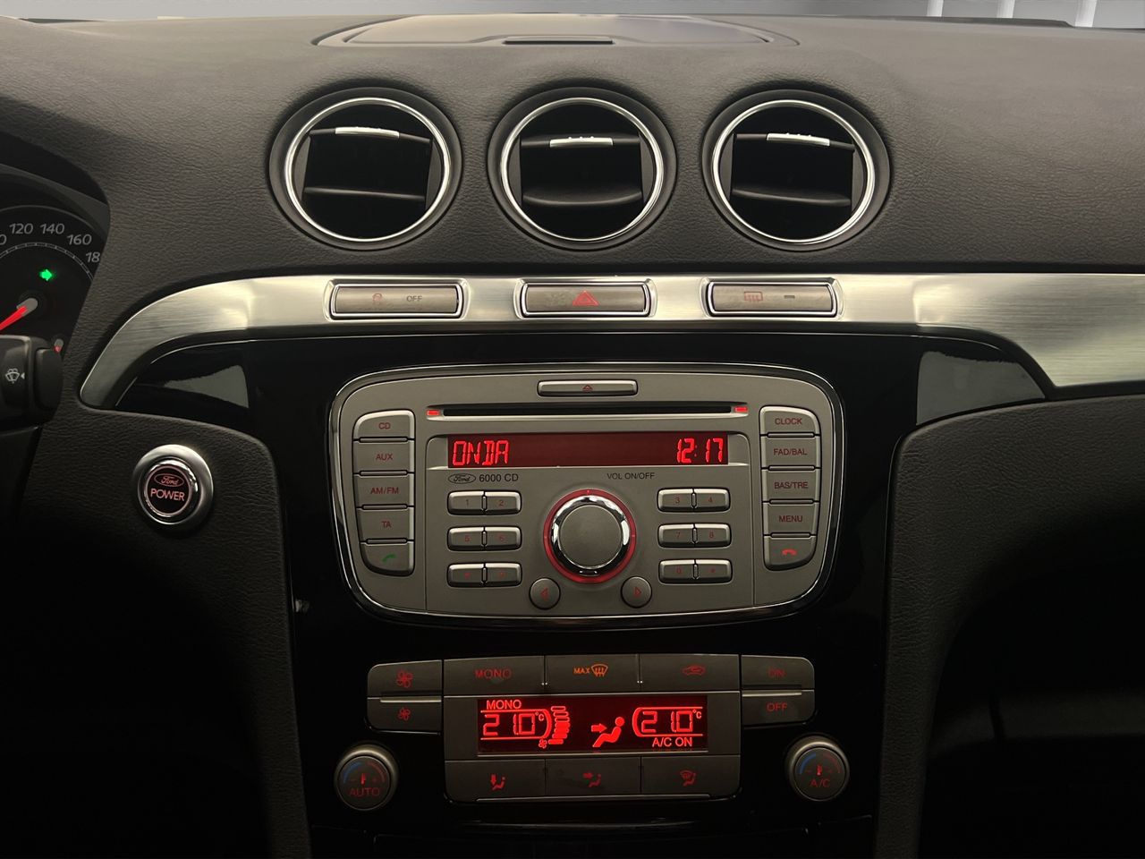 Ford S Max 2.0 TDCi 140cv Trend Auto - Foto 17