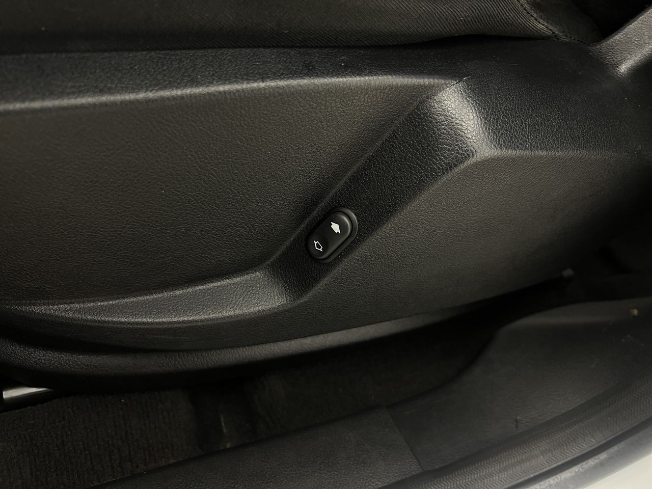 Ford S Max 2.0 TDCi 140cv Trend Auto - Foto 33