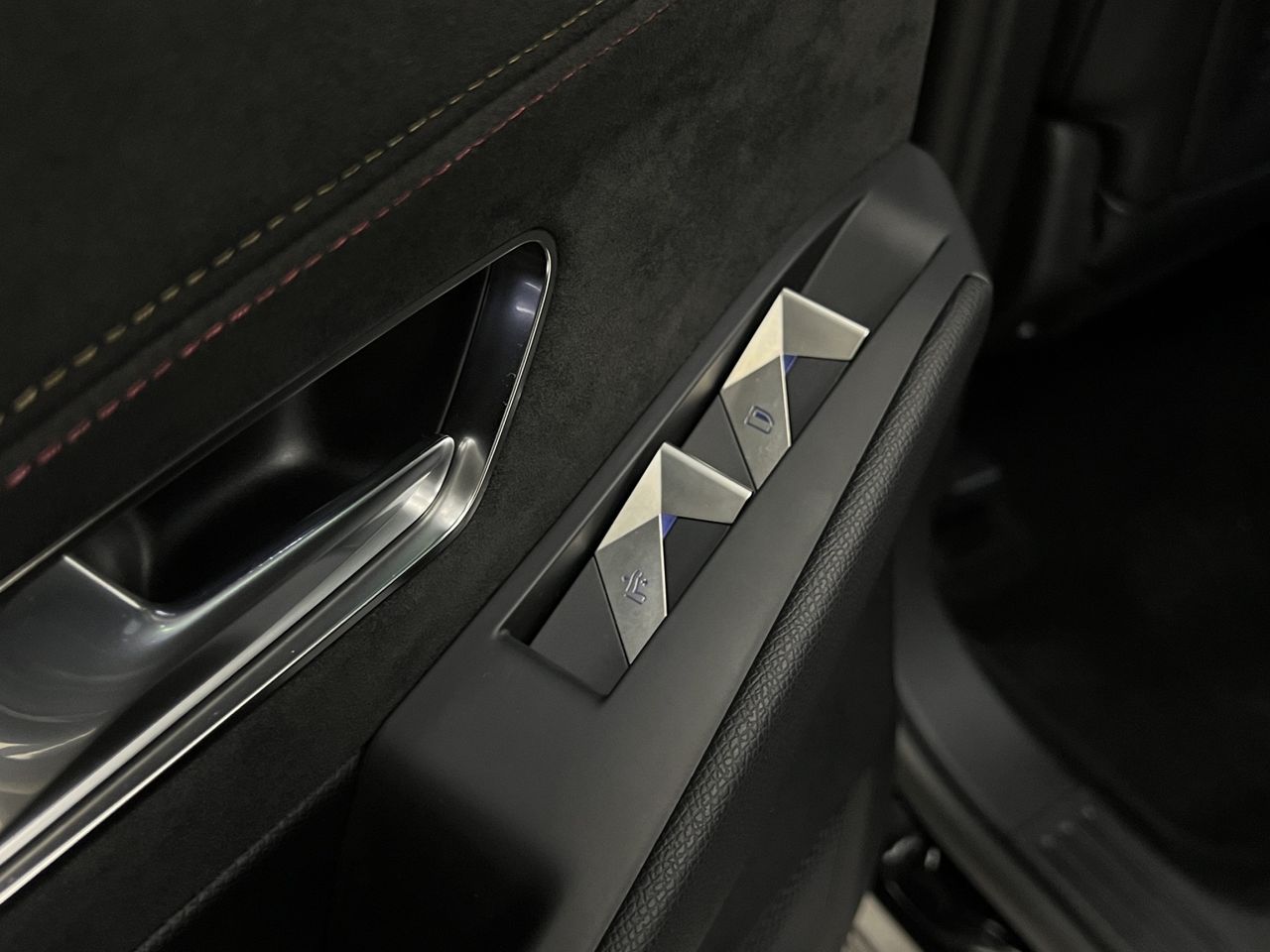 DS DS 7 Crossback 1.6 E-Tense 225 PERFORMANCE LINE + Auto - Foto 44