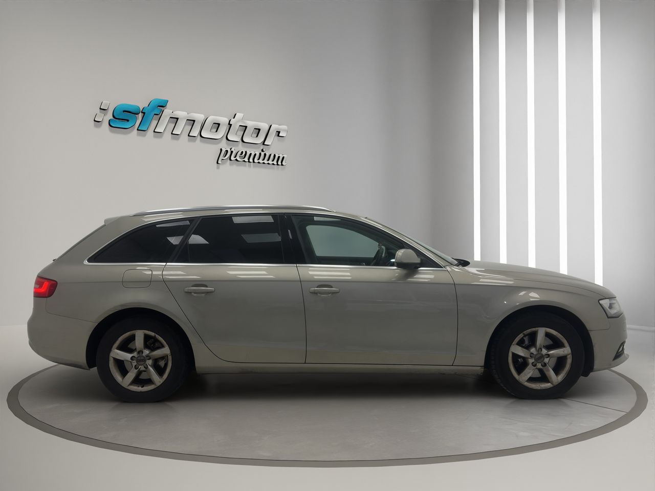 Audi A4 Avant 2.0 TDI 177cv multitronic - Foto 8