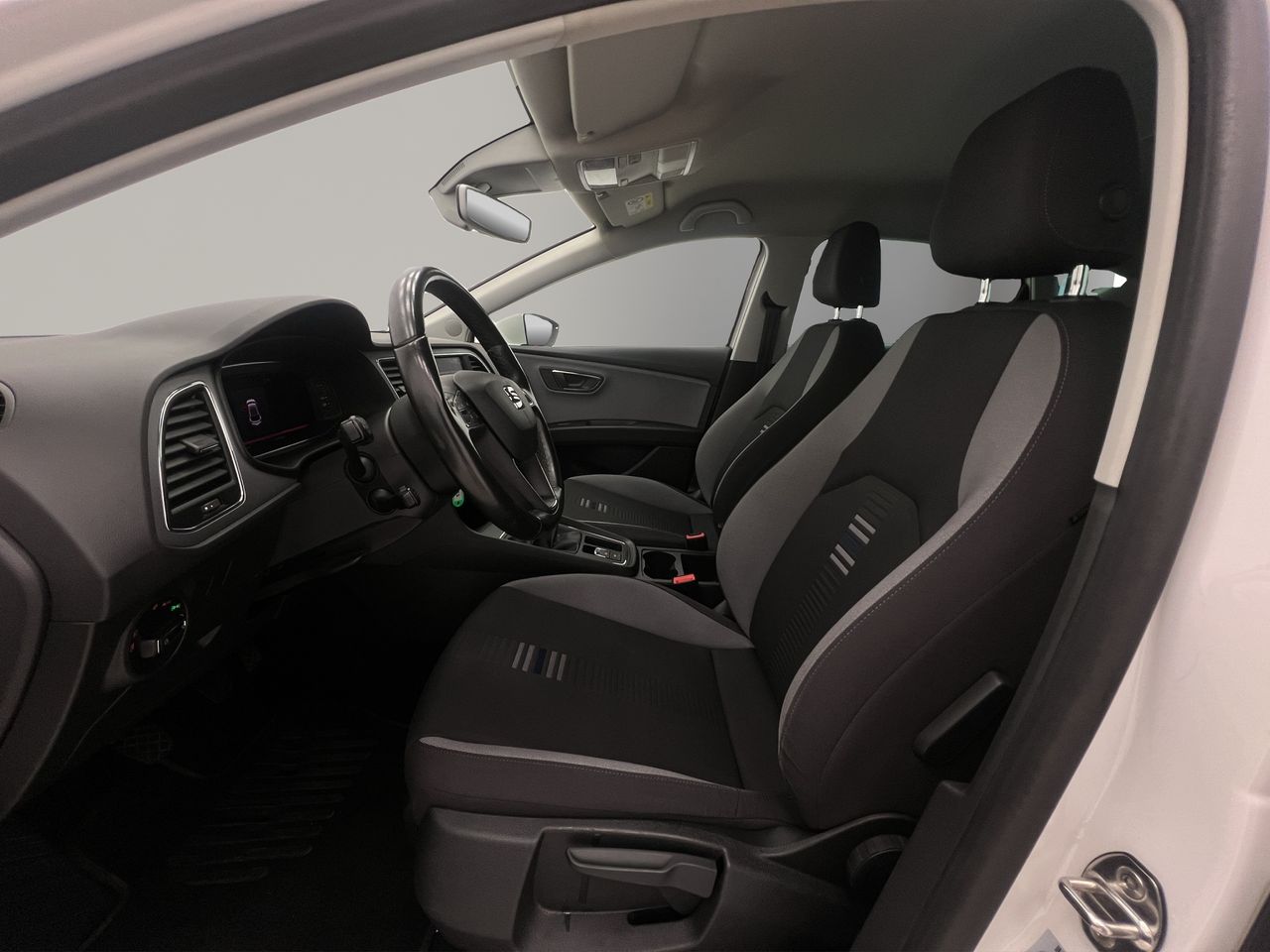 Seat Leon 1.5 TSI 96kW (130CV) S&S Style Visio Ed - Foto 9