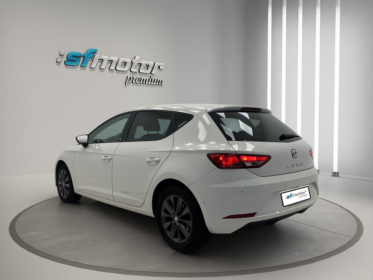 Seat Leon 1.5 TSI 96kW (130CV) S&S Style Visio Ed - Foto 4