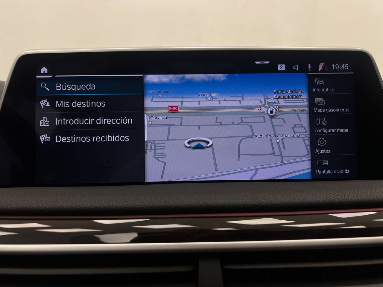 BMW Serie 7 745e - Foto 36